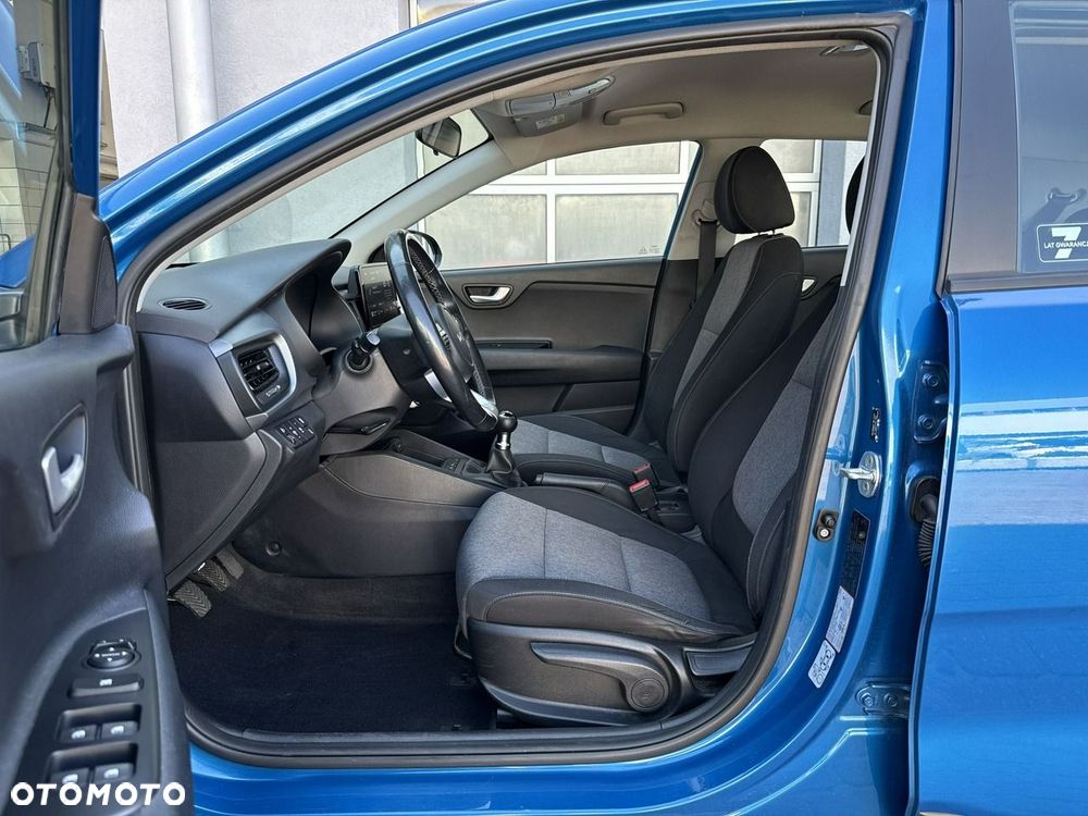 Kia Stonic 1.2 M - 24