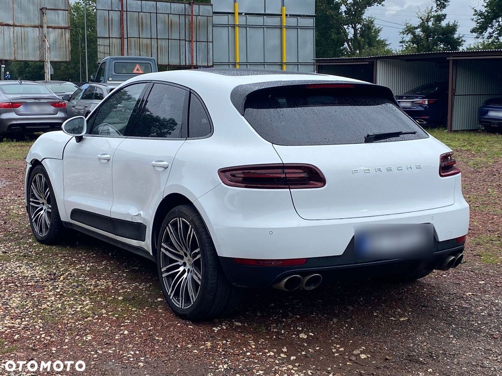 Porsche Macan S - 1