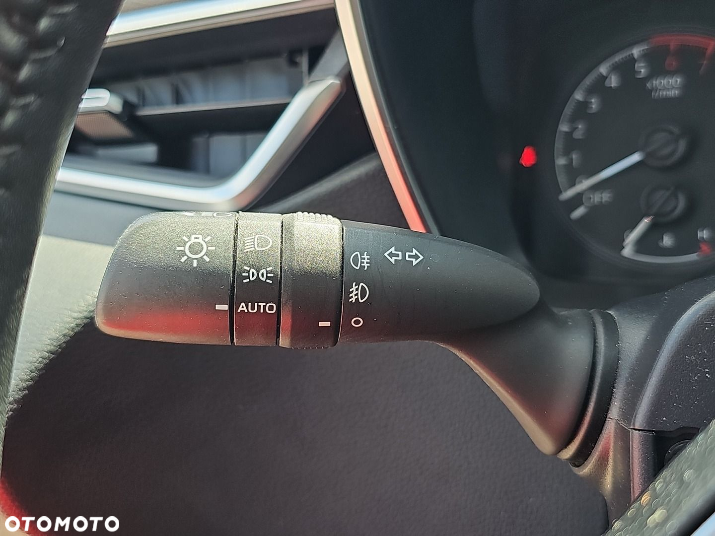 Toyota Corolla - 17