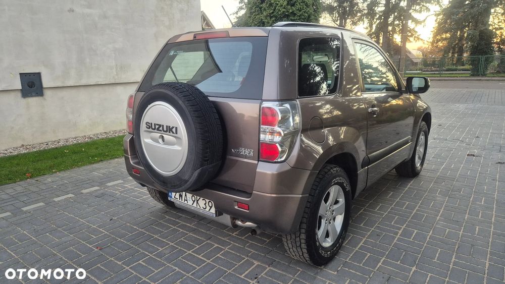 Suzuki Grand Vitara 1.6 Comfort EU5 - 5