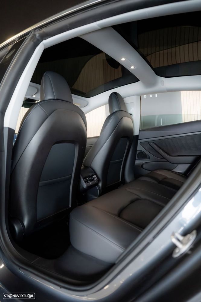 Tesla Model 3 Standard Range Plus RWD - 28