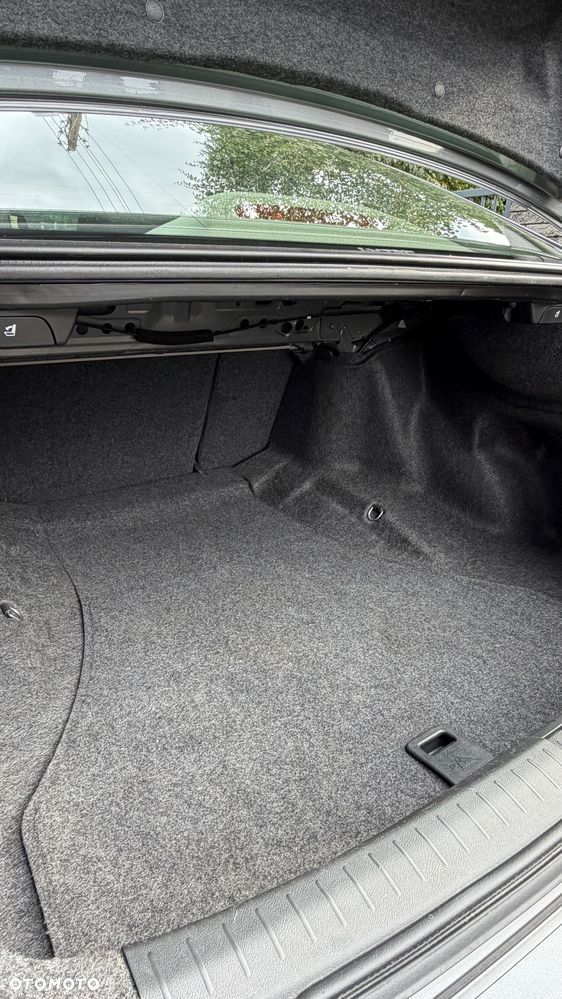 Honda Accord 2.0 Elegance - 12