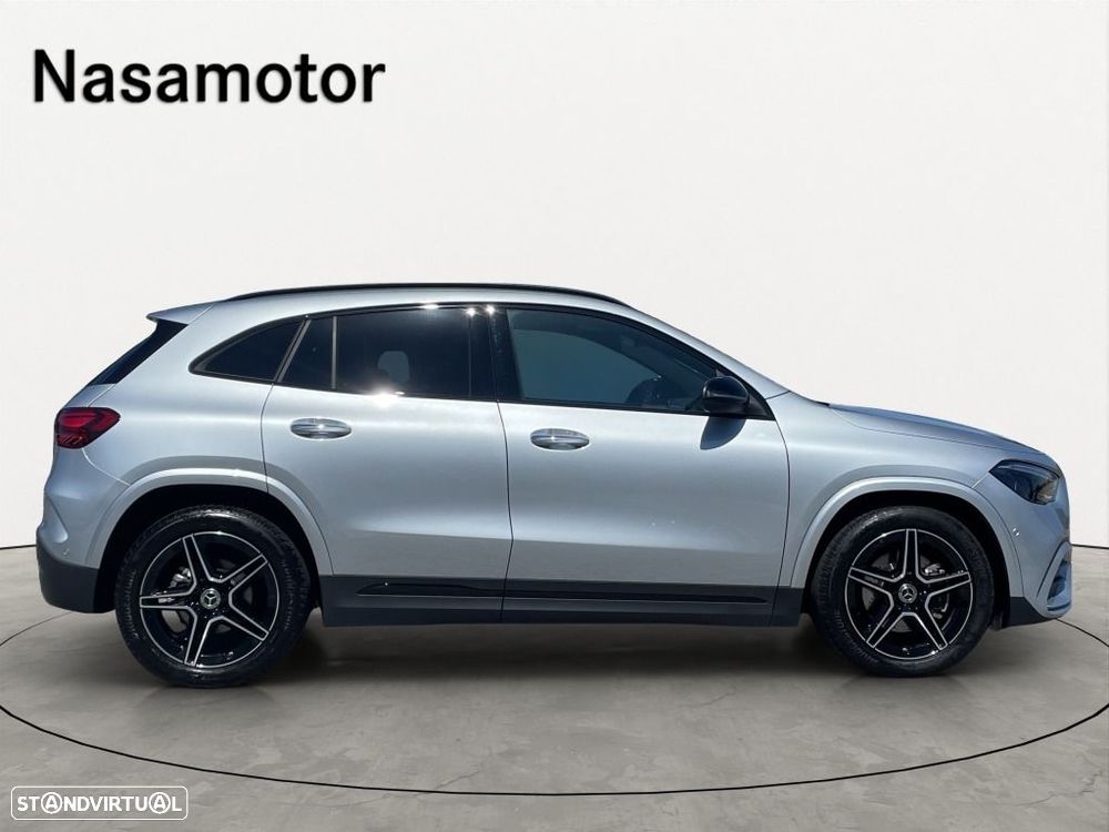 Mercedes-Benz GLA 180 - 5