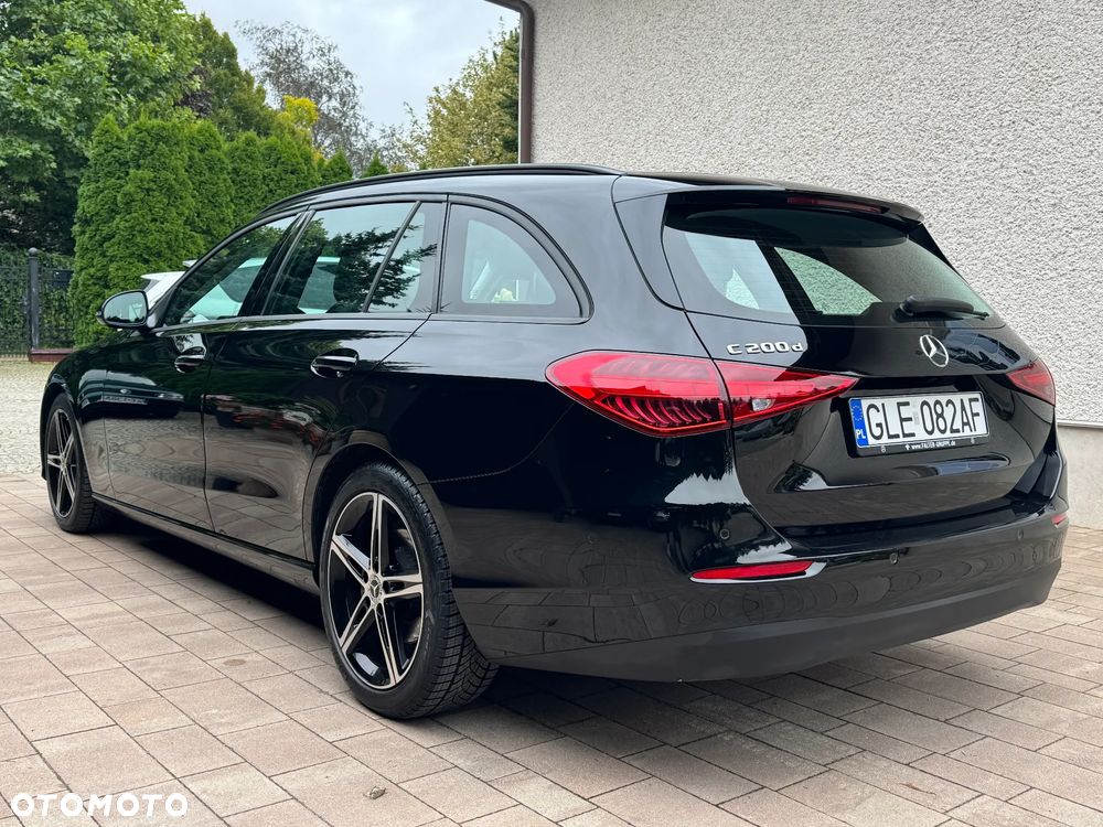 Mercedes-Benz Klasa C 200 d T 9G-TRONIC - 2
