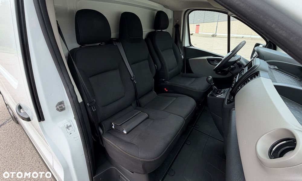 Renault TRAFIC L2H1 LONG 2016r 1.6 DCI 120KM - 8