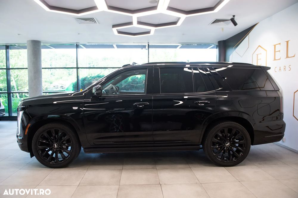 Cadillac Escalade - 4