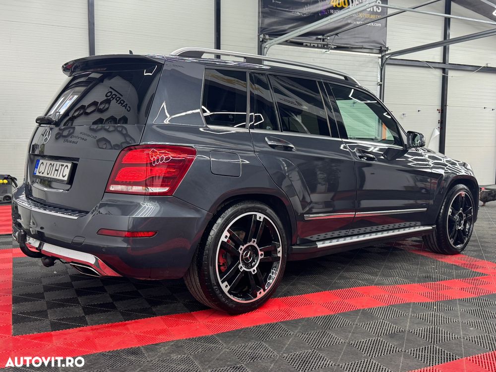 Mercedes-Benz GLK 220 CDI DPF 4Matic BlueEFFICIENCY 7G-TRONIC - 7