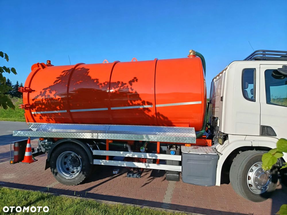 Scania P320 Asenizacyjny - 4