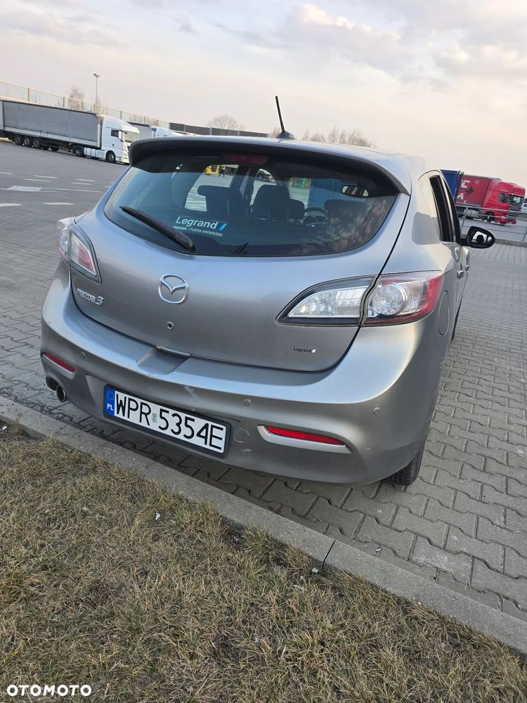 Mazda 3 - 4