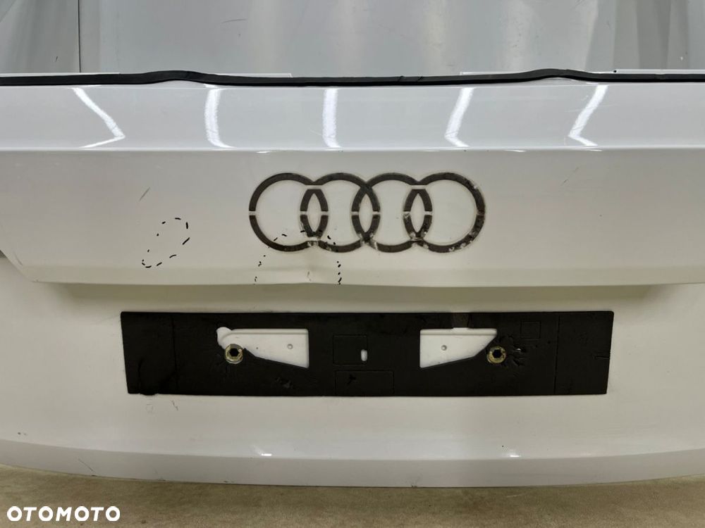 Klapa bagażnika Audi A4 B9 Kombi 15r.- - 13