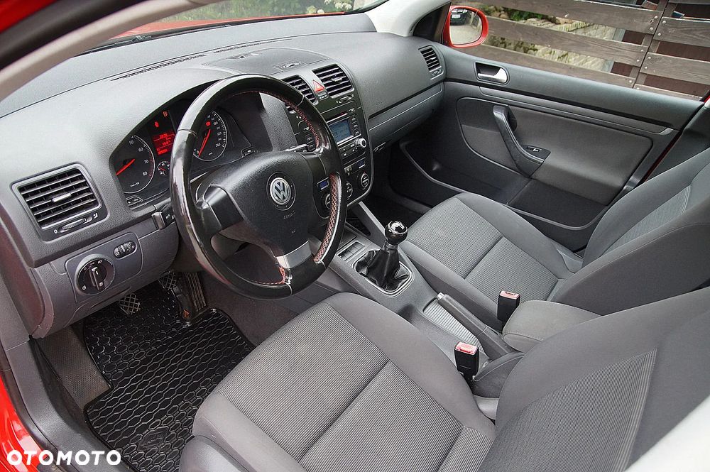Volkswagen Golf 1.6 Comfortline - 10