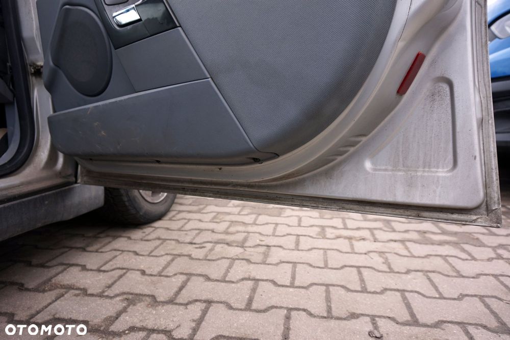 DRZWI PRZEDNIE PRAWE VECTRA C SEDAN Z157  SREBRNY OPEL 2002-2005 - 12