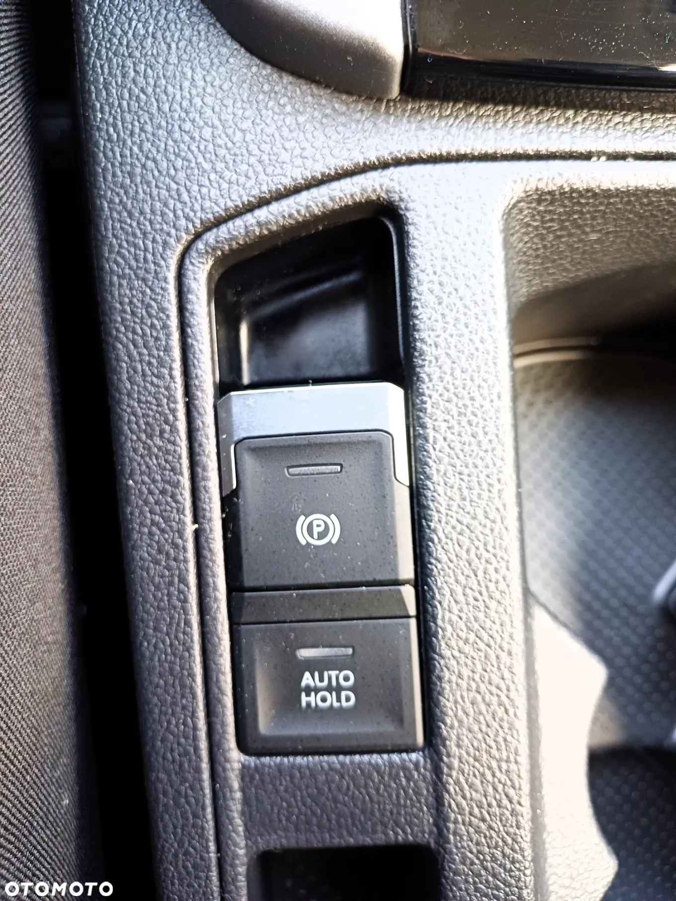 Volkswagen T-Roc 1.5 TSI Life Plus DSG - 24