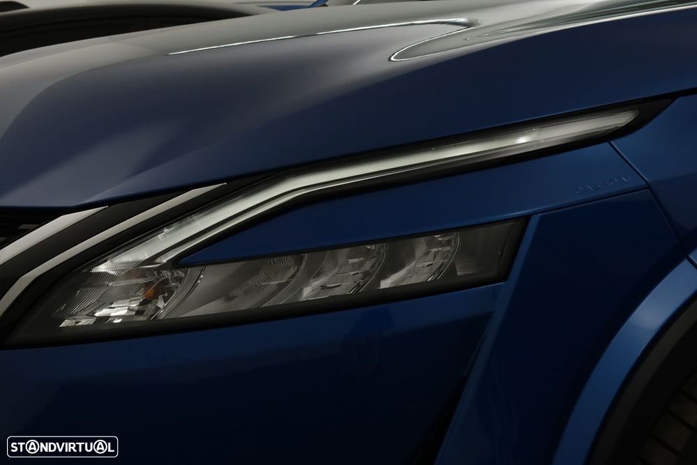 Nissan Qashqai 1.3 DIG-T N-Connecta LED Xtronic - 6