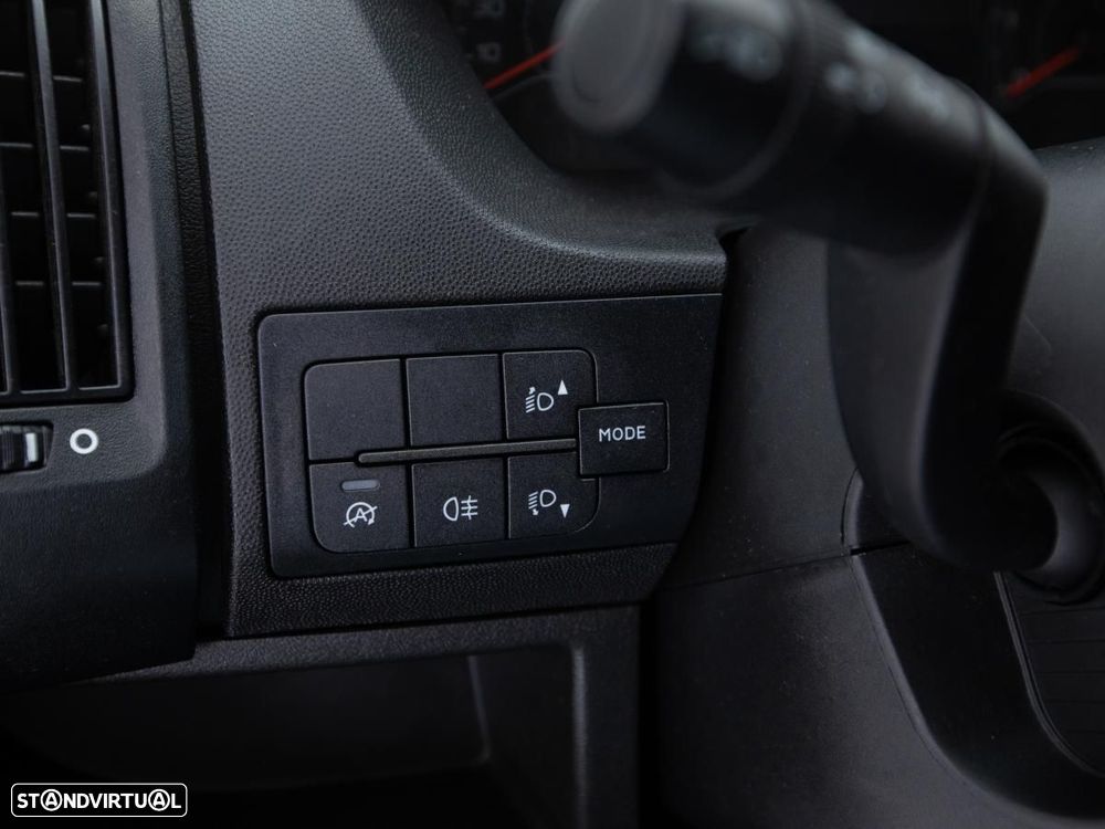 Peugeot Boxer 2.0 BLUEHDI 330 L1H1 PRO c/IVA - 12