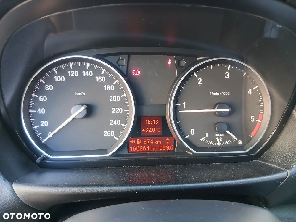 BMW Seria 1 120d - 5