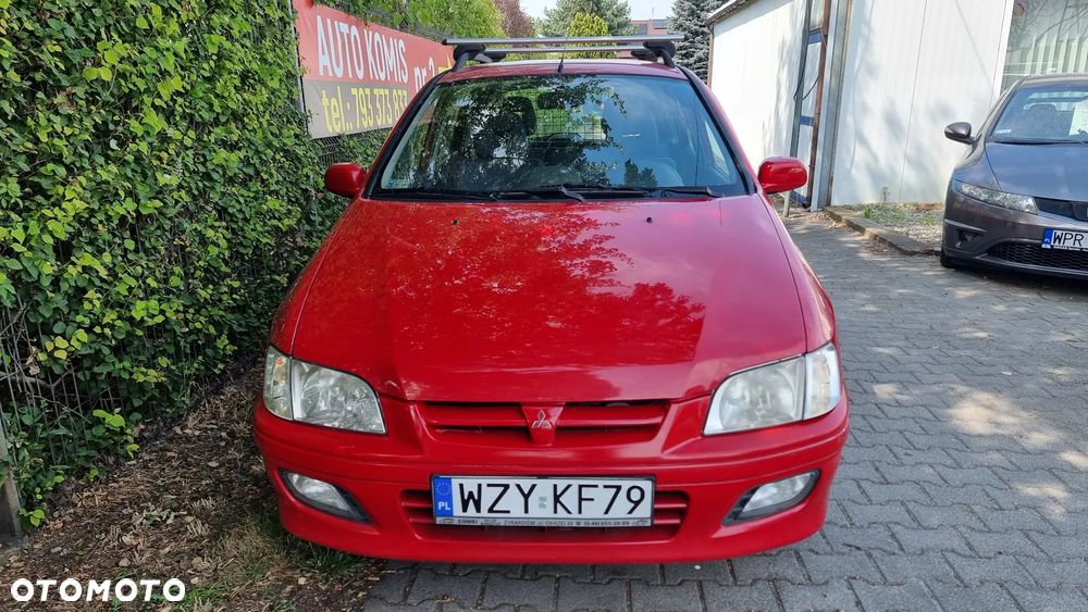 Mitsubishi Space Star - 16