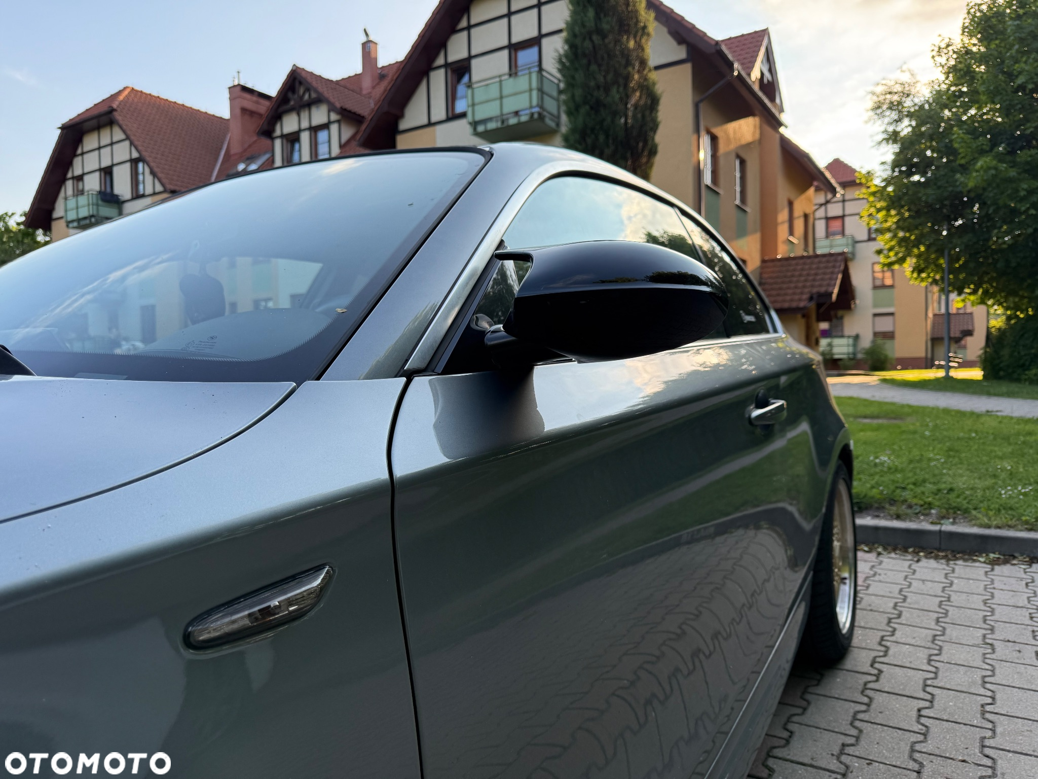 BMW Seria 1 123d Coupe - 10