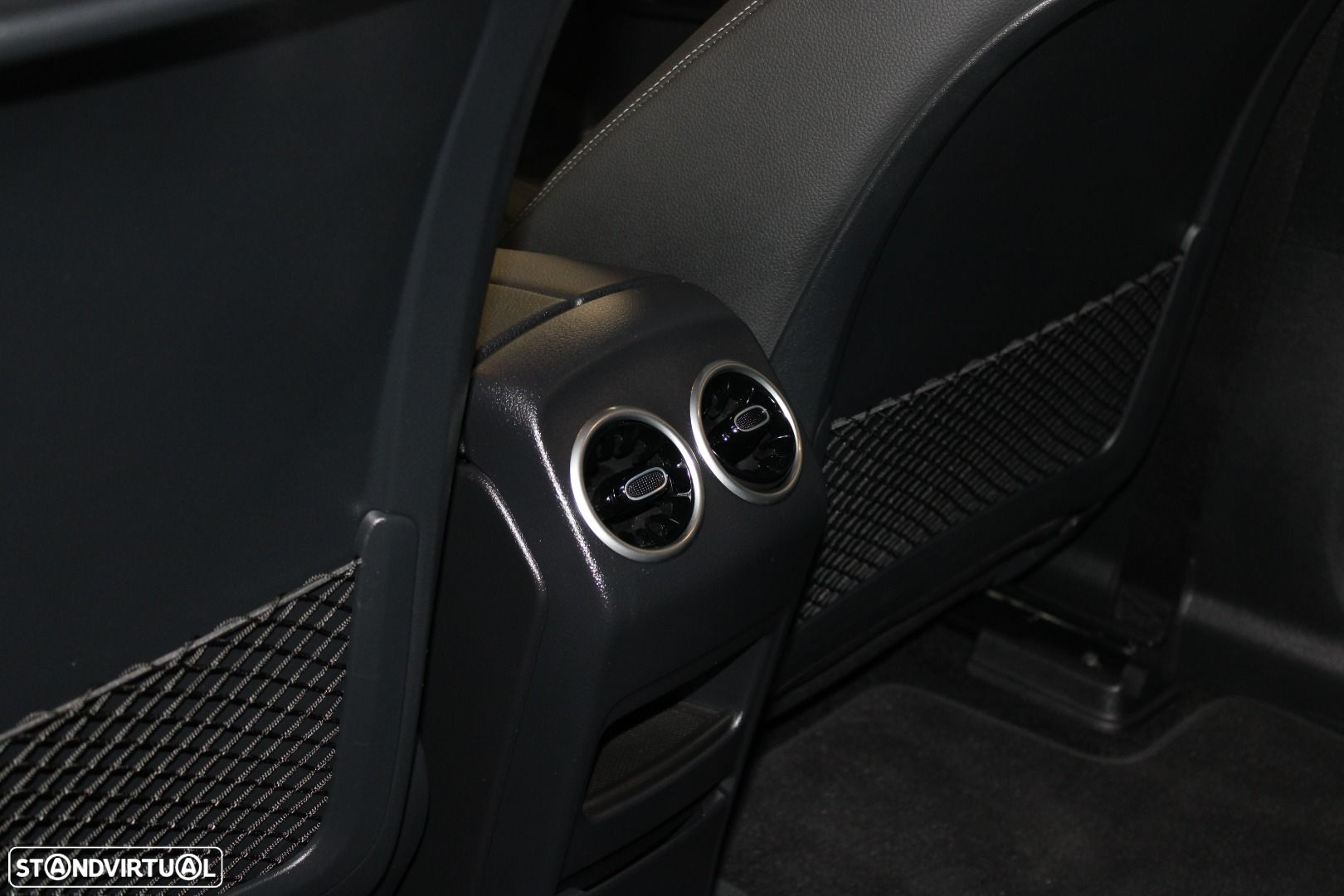 Mercedes-Benz EQA - 28