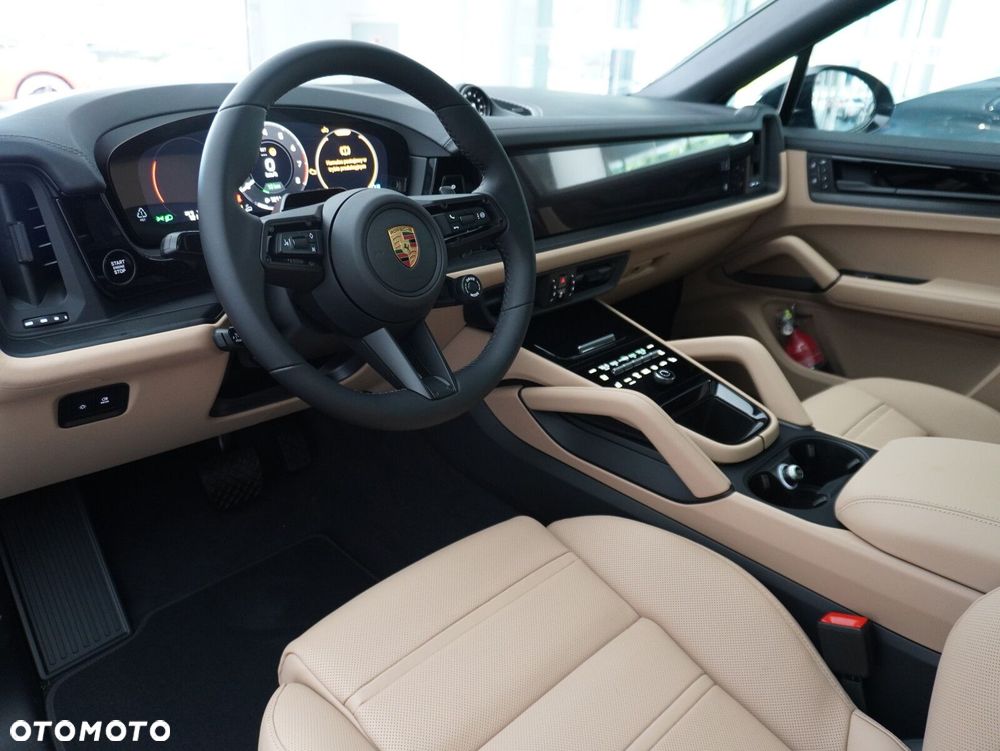 Porsche Cayenne E-Hybrid PHEV Black Edition - 28