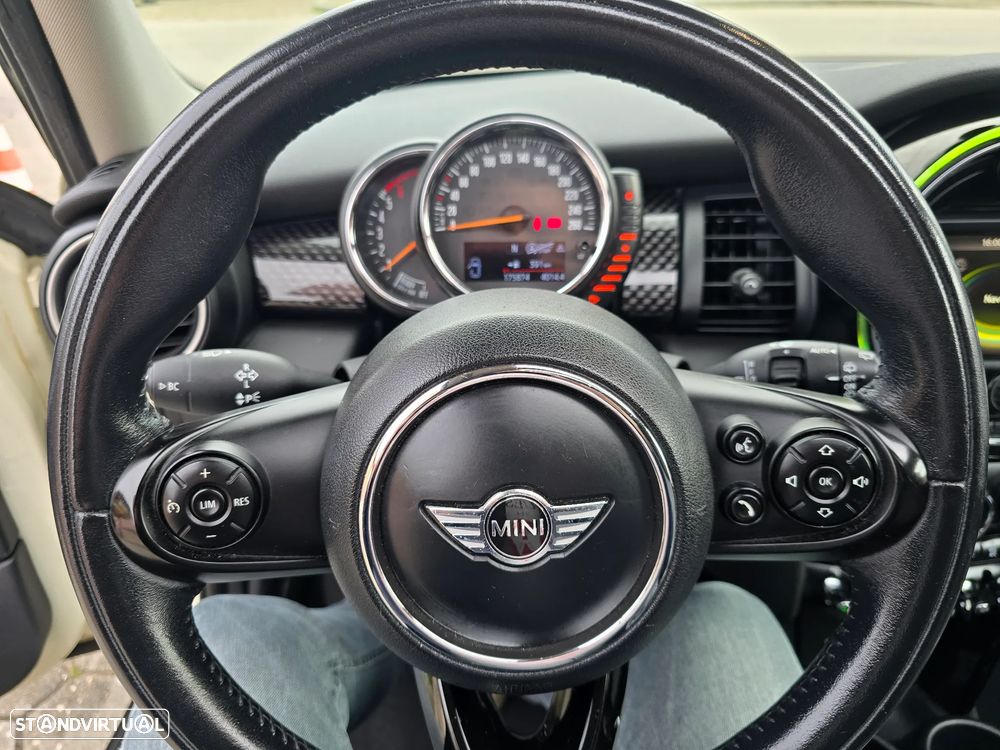 MINI 5 Portas Cooper SD - 14