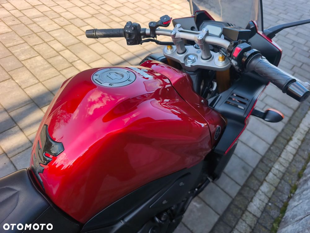 Yamaha FZ - 35