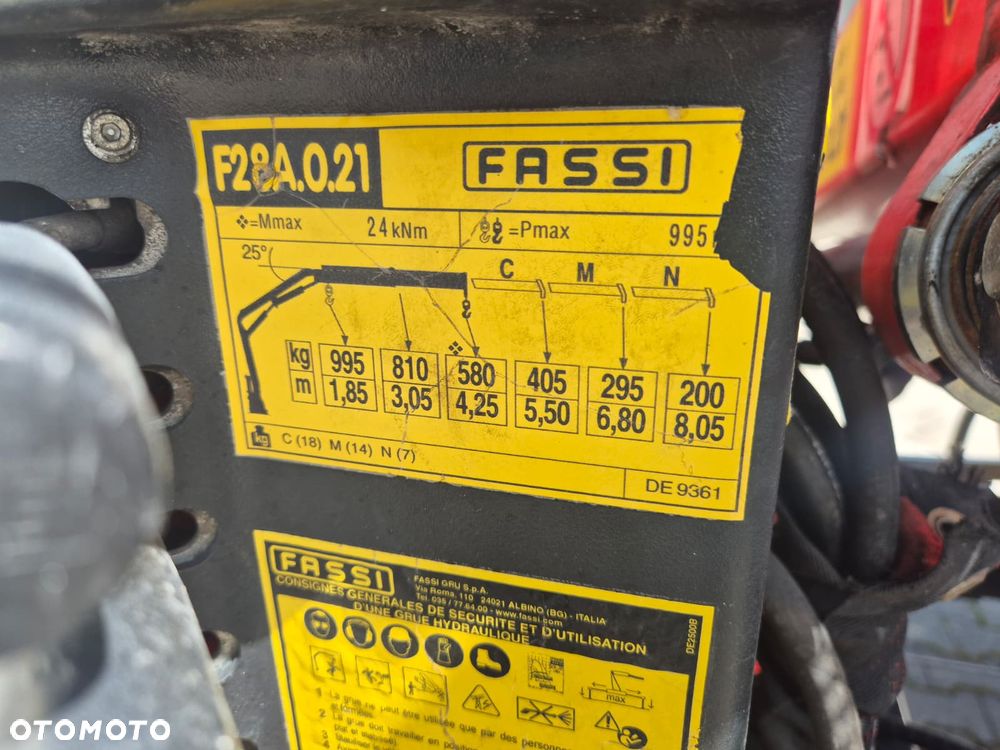 Iveco Daily 65 C 18 / 3.0 DIESEL / HDS FASSI F28B / WYWROTKA / MOCNA RAMA / BEZWYPADKOWY / SERWISOWANY / MOCNY SILNIK / EURO 4 / BEZWYPADKOWY - 13