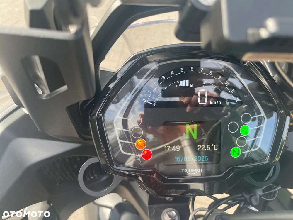 Triumph Tiger - 4
