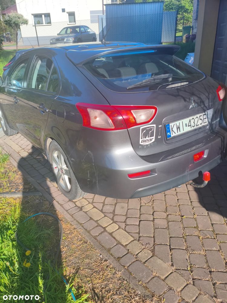 Mitsubishi Lancer 1.8 Invite - 11