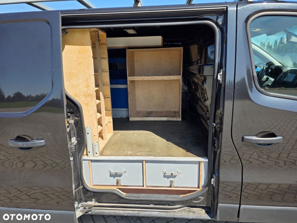 Opel Vivaro - 14
