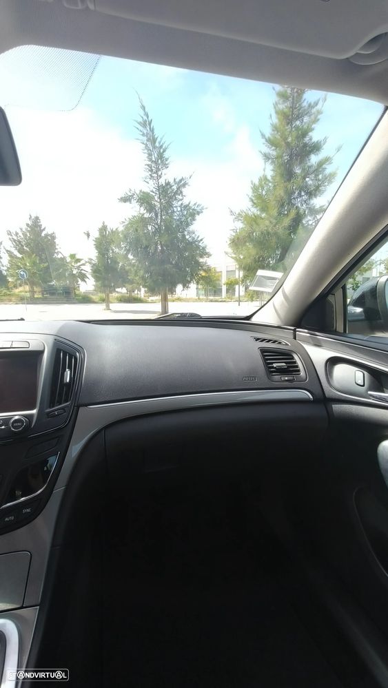 Opel Insignia Sports Tourer - 7