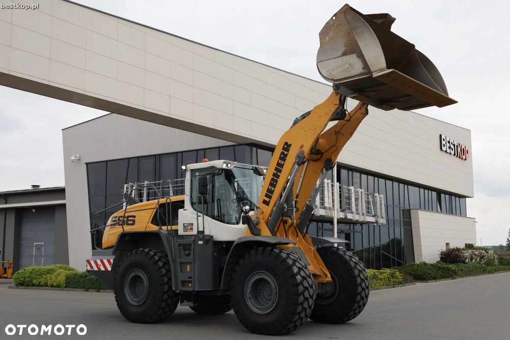 Liebherr L566 XPower - 21