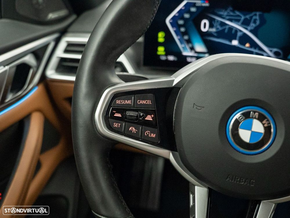 BMW i4 - 25