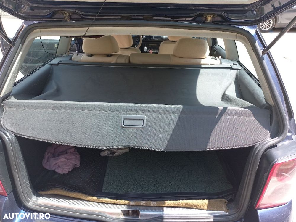 Volkswagen Passat 1.9TDI Highline - 10