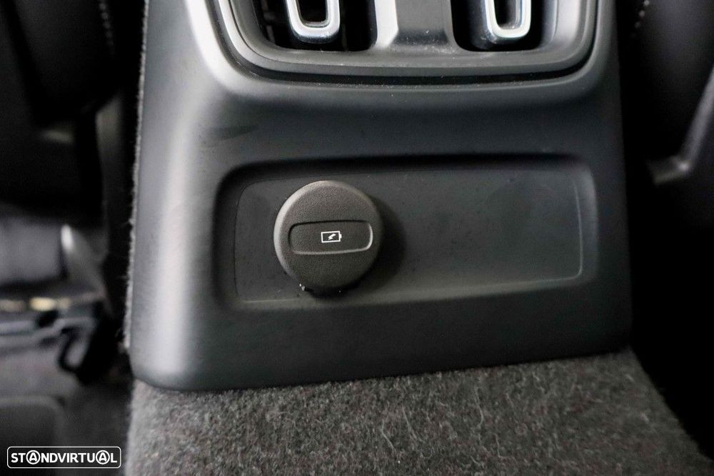 Volvo XC 40 - 24