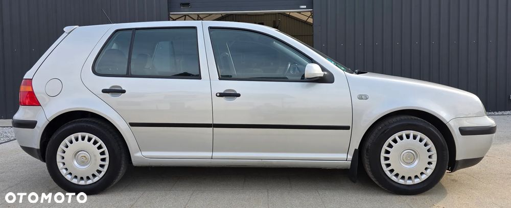 Volkswagen Golf 1.4 Comfortline - 5