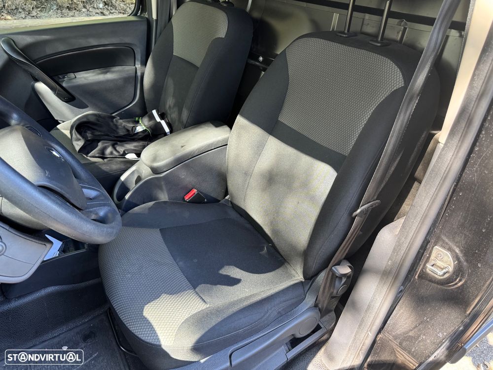 Renault Kangoo Maxi - 10