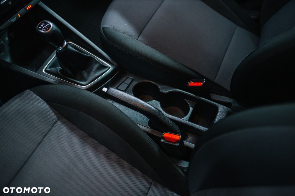 Hyundai i20 1.2 Fresh - 28