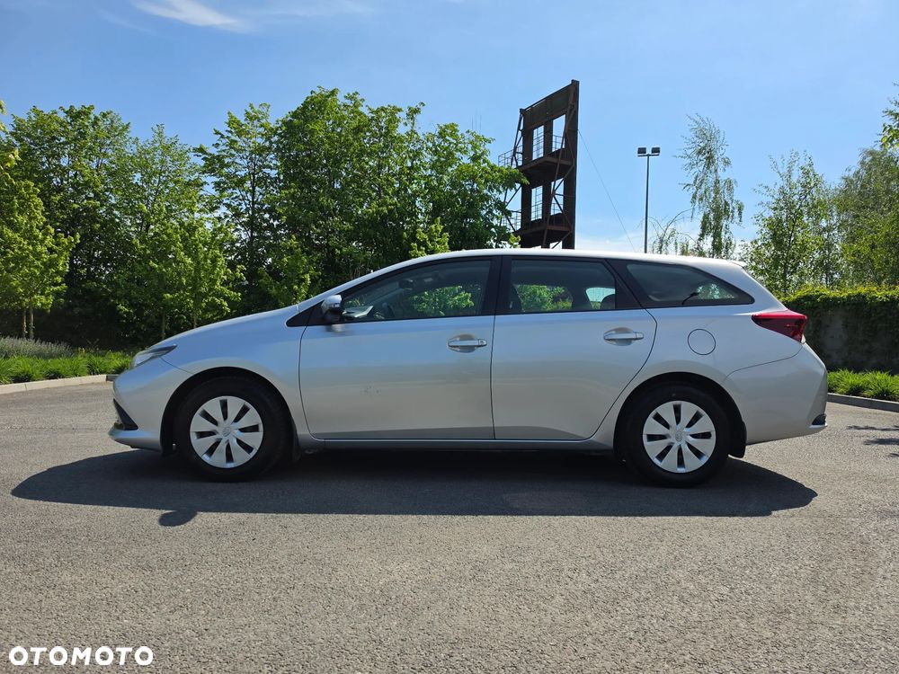 Toyota Auris 1.6 Active - 8
