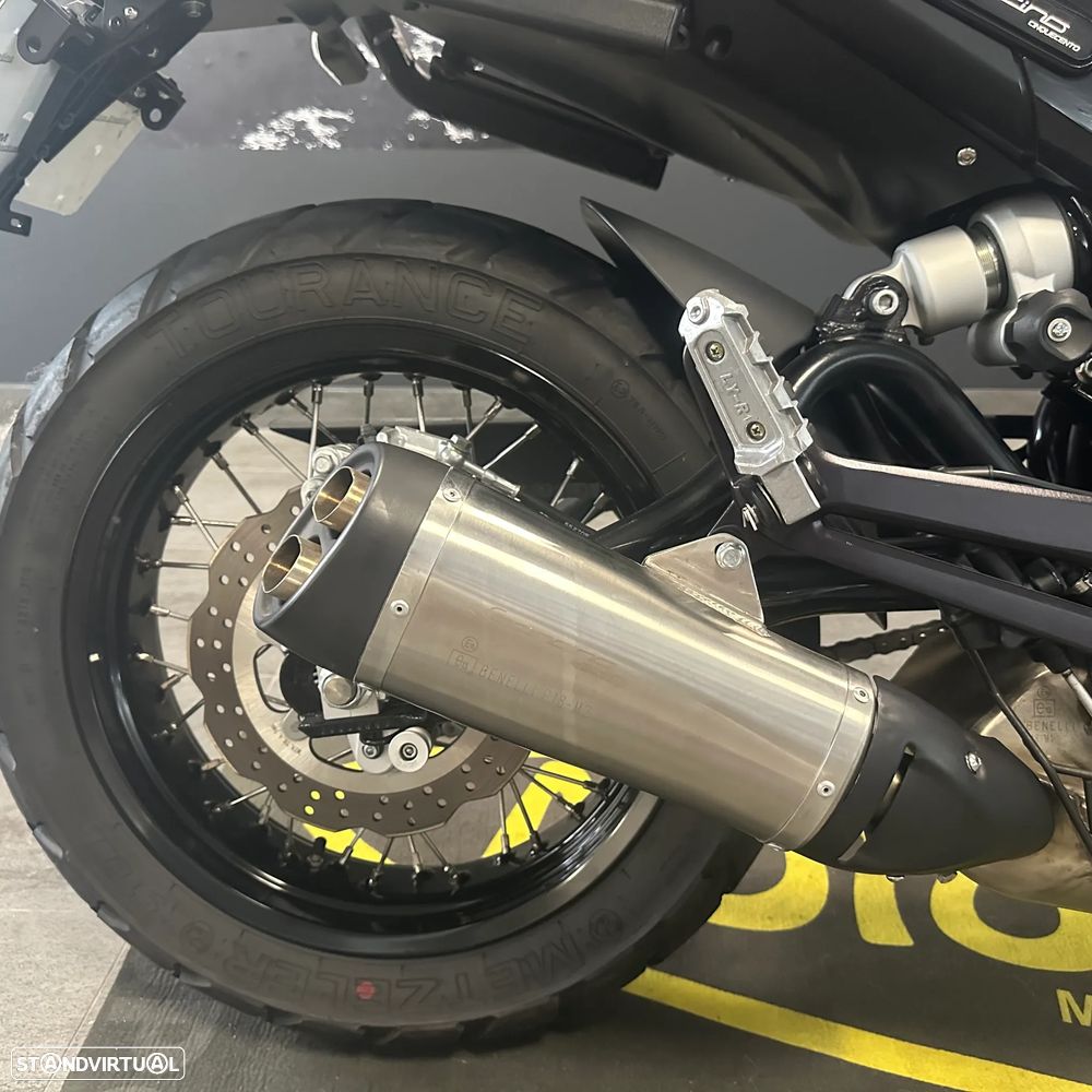 Benelli Leoncino 500 - 8