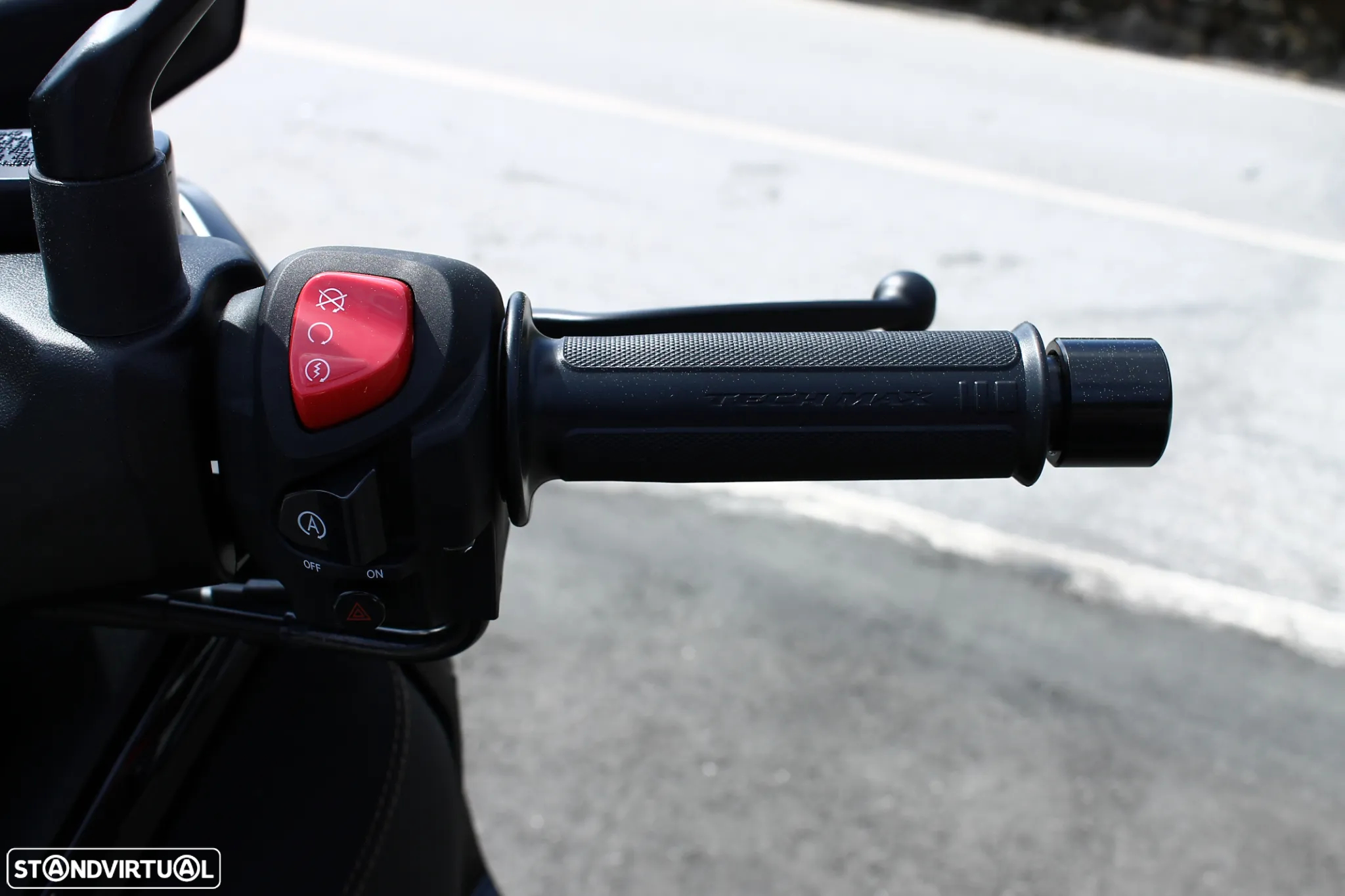 Yamaha X-Max Tech Max - 24
