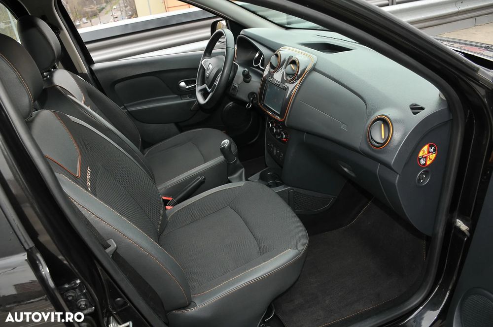 Dacia Sandero Stepway dCi 90 S&S Prestige - 11