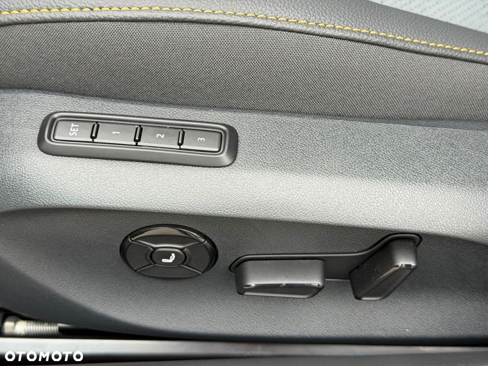 Skoda Superb 2.0 TSI Edition 130 DSG - 13