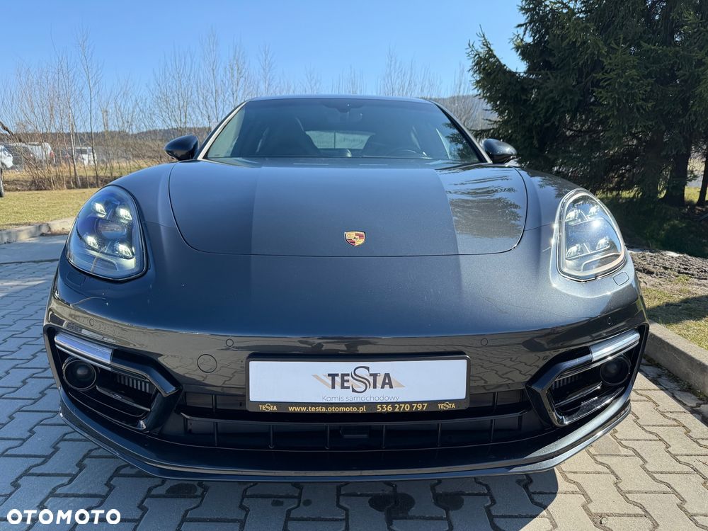 Porsche Panamera - 3