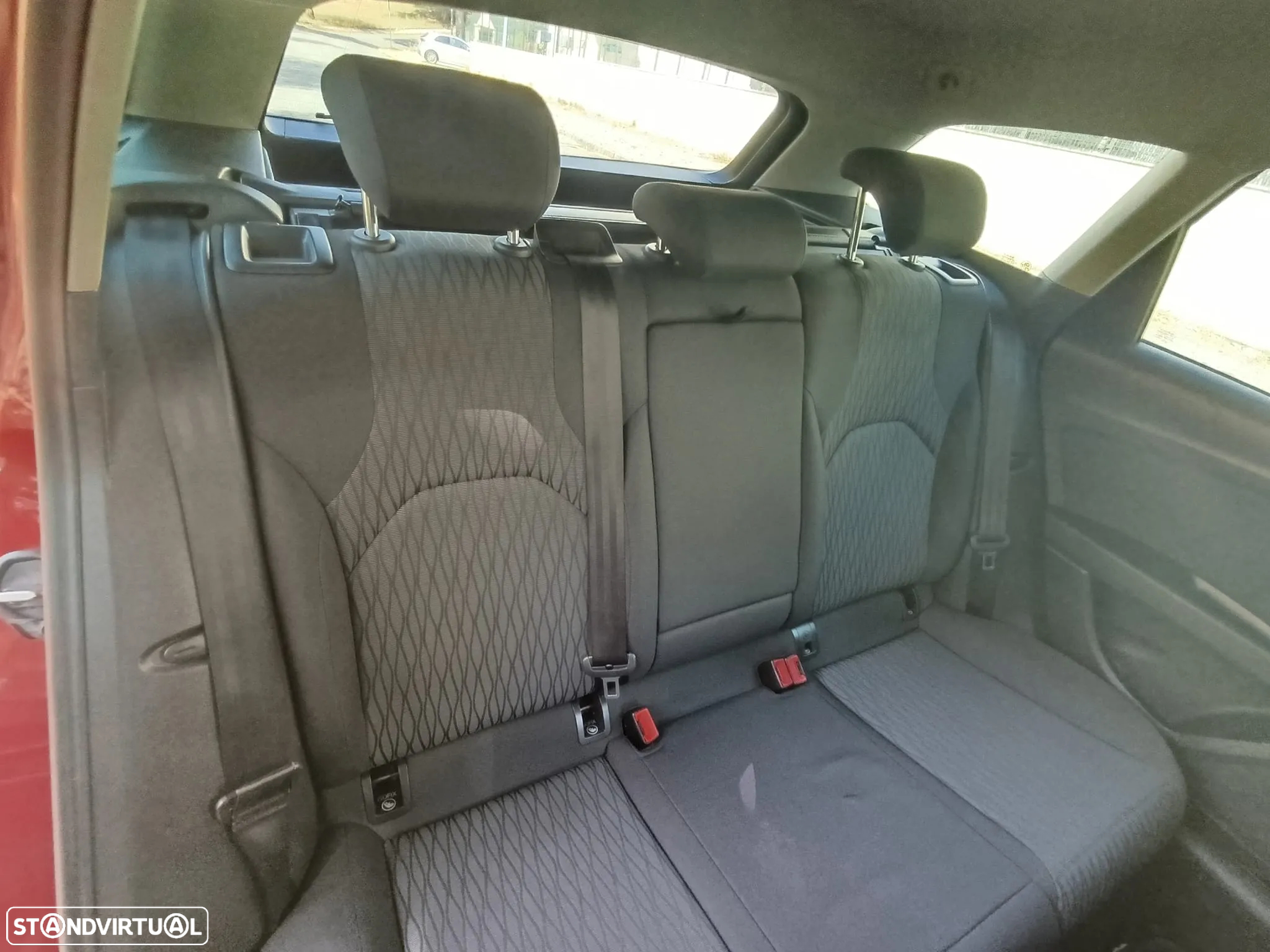 SEAT Leon ST 1.6 TDI Reference Ecomotive - 23