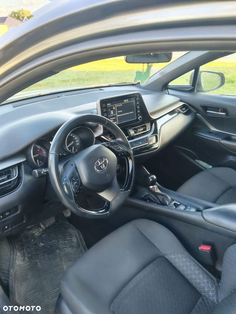 Toyota C-HR - 5