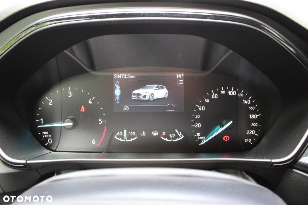 Ford Focus - 16