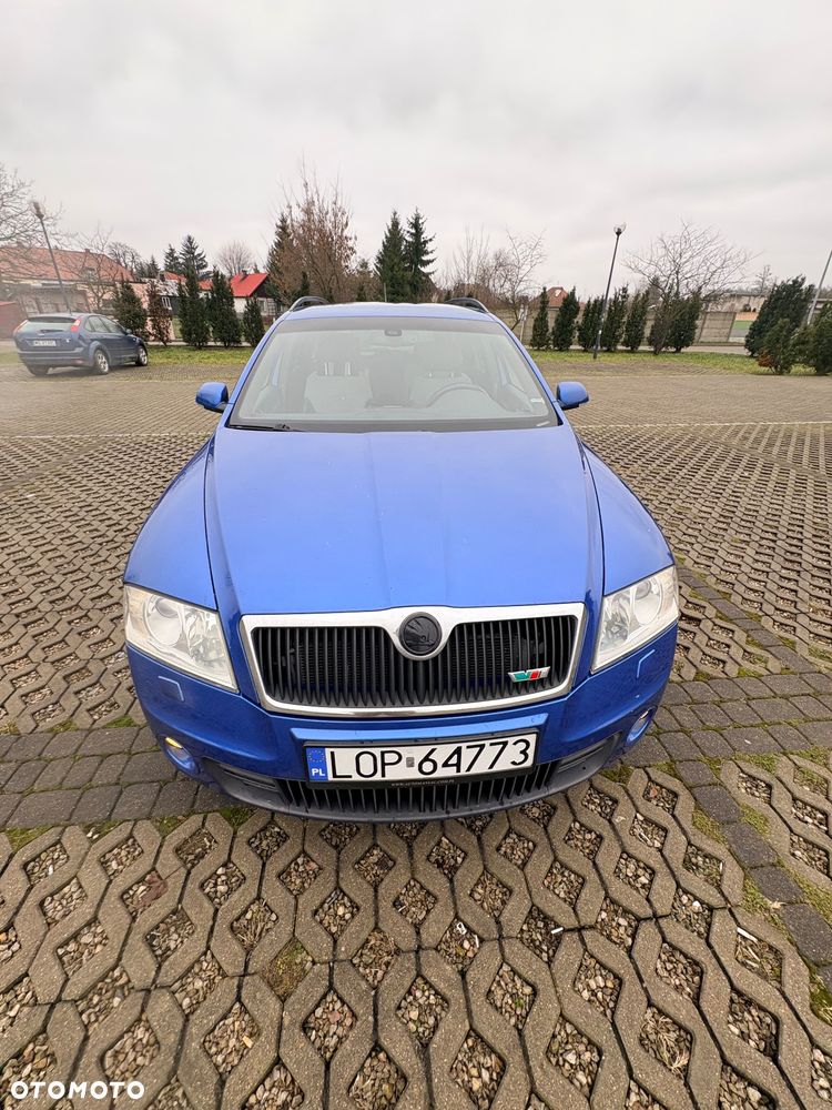 Skoda Octavia 2.0 TDI DPF RS - 6