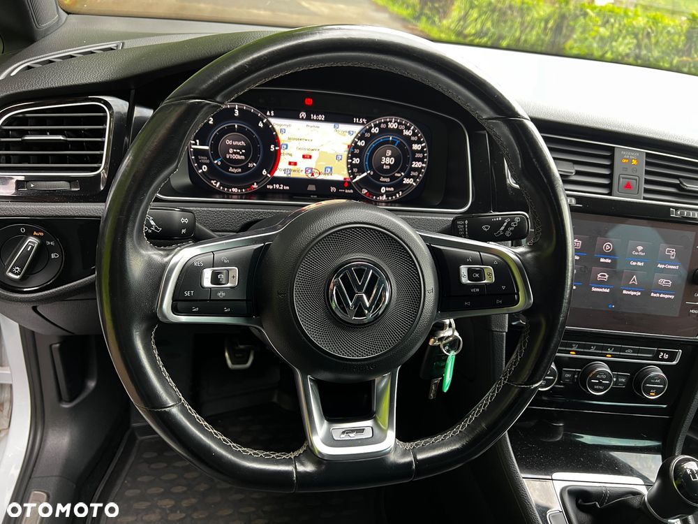 Volkswagen Golf 1.6 TDI BMT Highline - 13