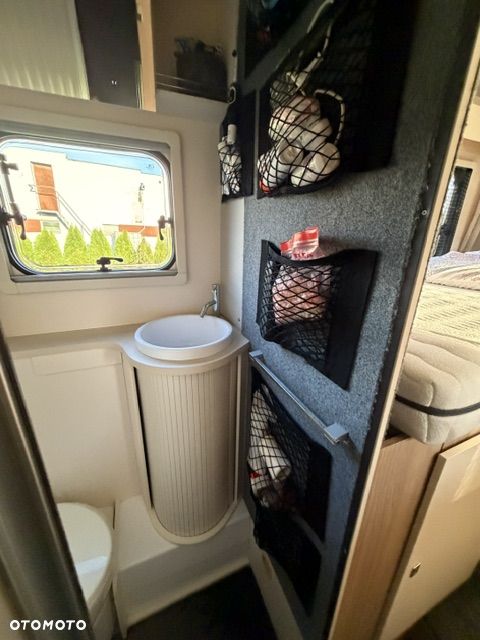 Ford Transit - 24